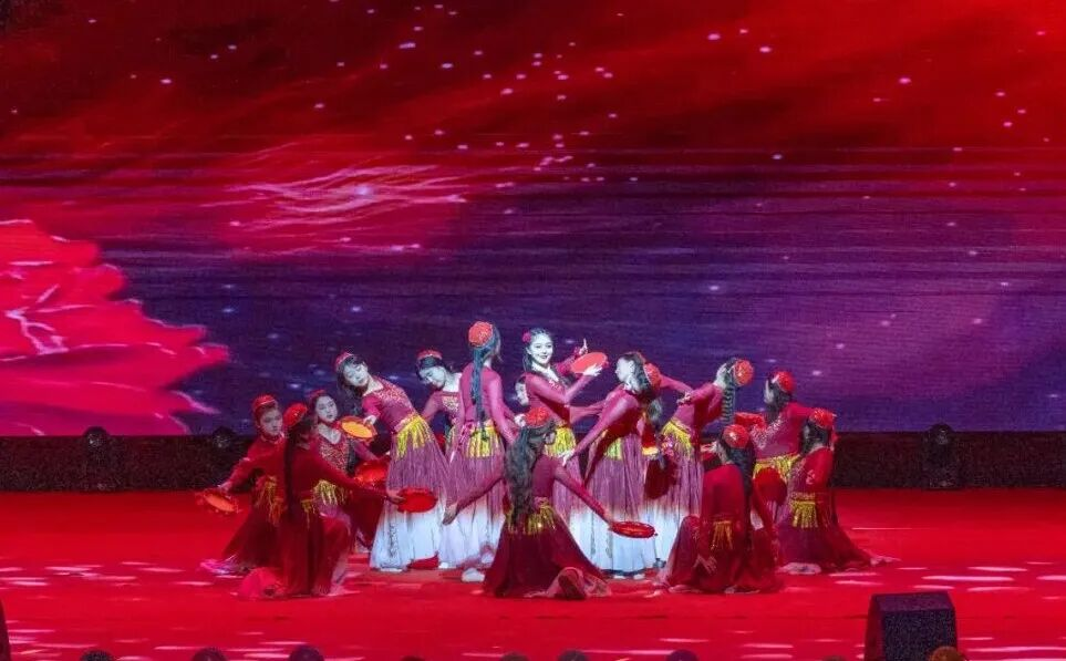 70e16e1c572b4e92a3fd15ad197b490a.png 70e16e1c572b4e92a3fd15ad197b490a.png