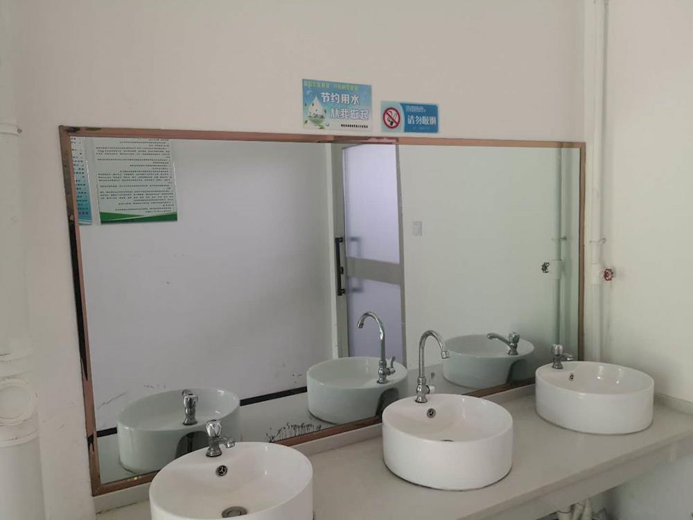 b30e8d7807554bffa1ad556d2b3544d1.jpg