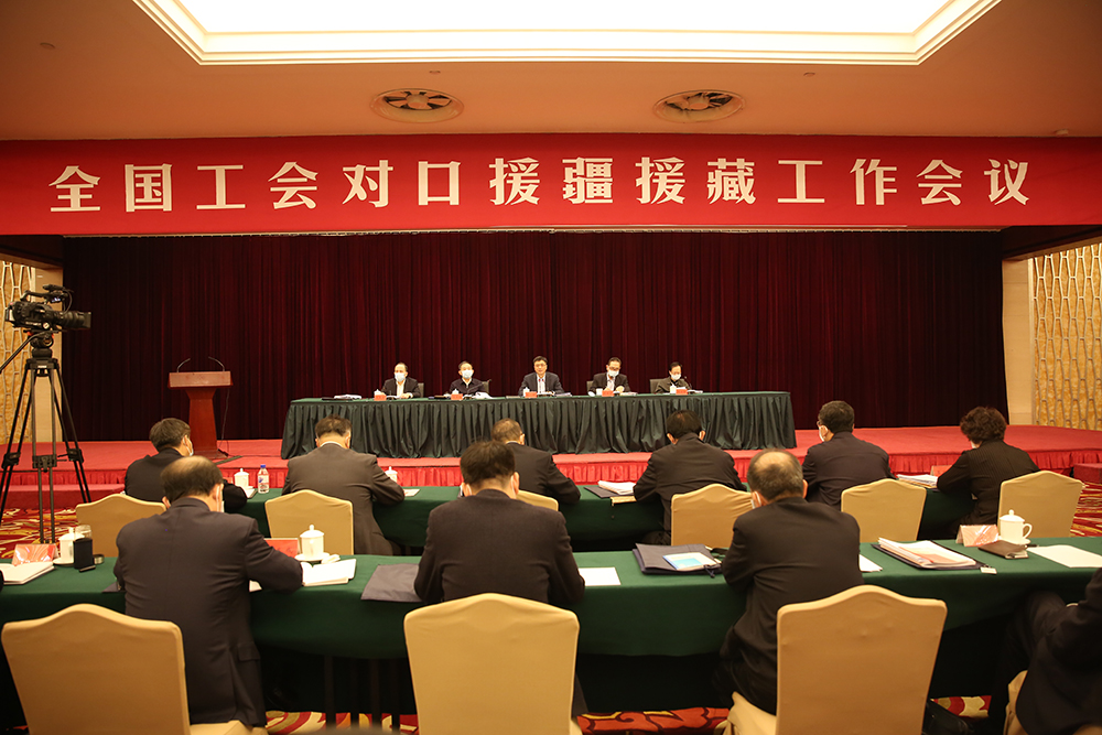 6b2c3533396544318c69adfc04de4995.jpg 6b2c3533396544318c69adfc04de4995.jpg