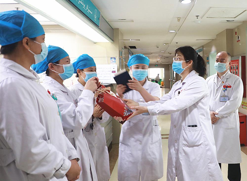 27c25adea93443de85ab824fe32ff5e1.jpg 27c25adea93443de85ab824fe32ff5e1.jpg