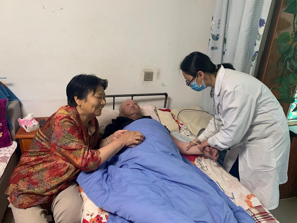 我为群众办实事 | 入户体检暖人心