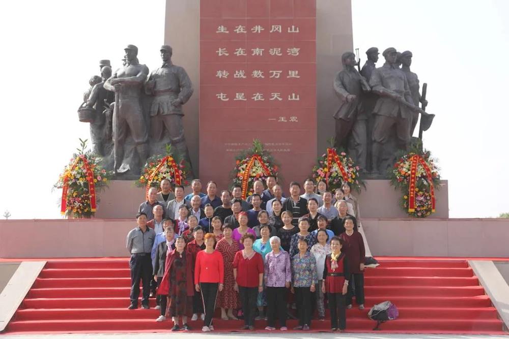 c8f69402d7dc45238895b7aed95f1d71.jpg c8f69402d7dc45238895b7aed95f1d71.jpg