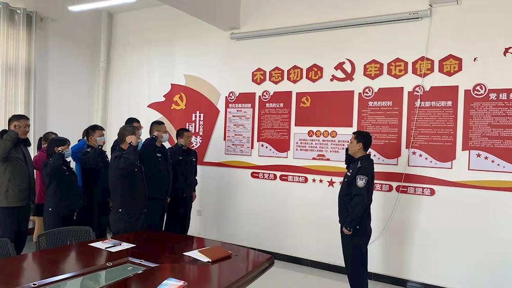 宪法宣传周 | 滨水社区开展“主题党日” 聚焦“宪法宣传” 