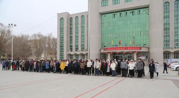 十二团举办“我的中国梦”迎新春职工趣味运动会