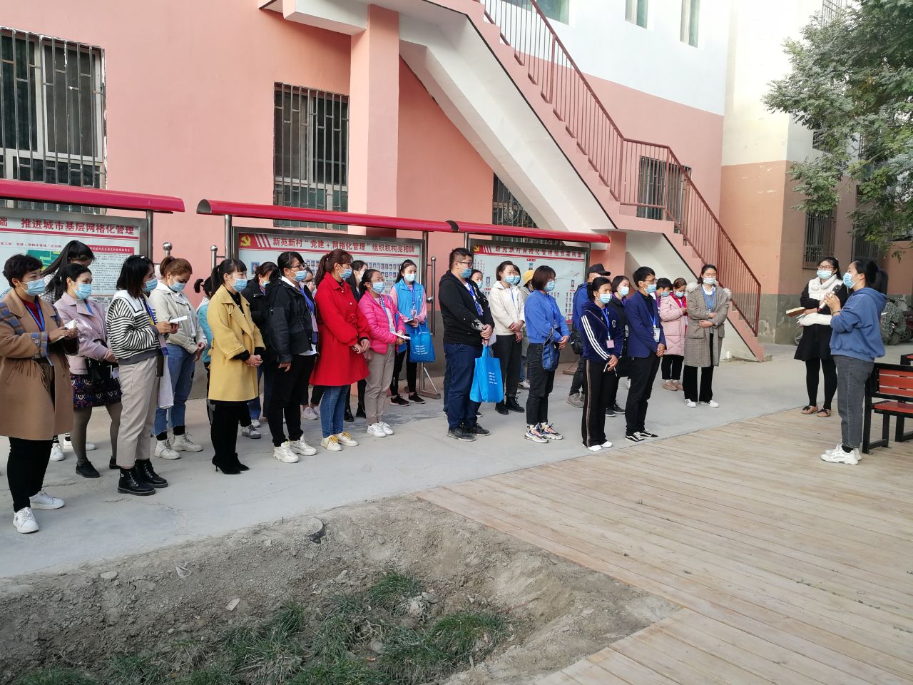 青松路街道：党建引领网格化治理 一网“兜”起大小事