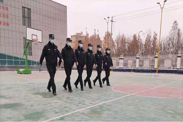 师市公安机关开展全警实战大练兵队列练兵考核