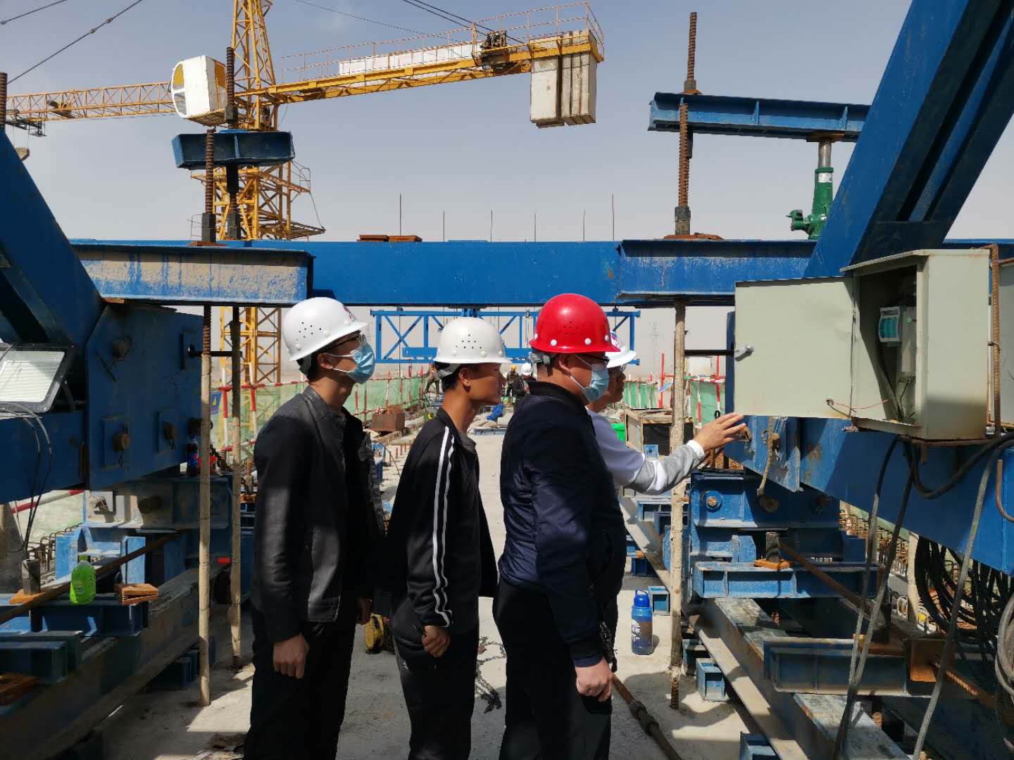 新疆阿塔铁路公司开展安全生产专项检查