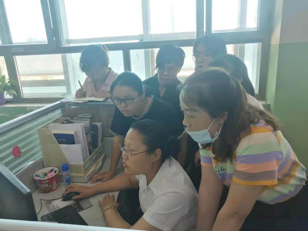 师市会计核算中心深入基层帮扶 初始化确认工作
