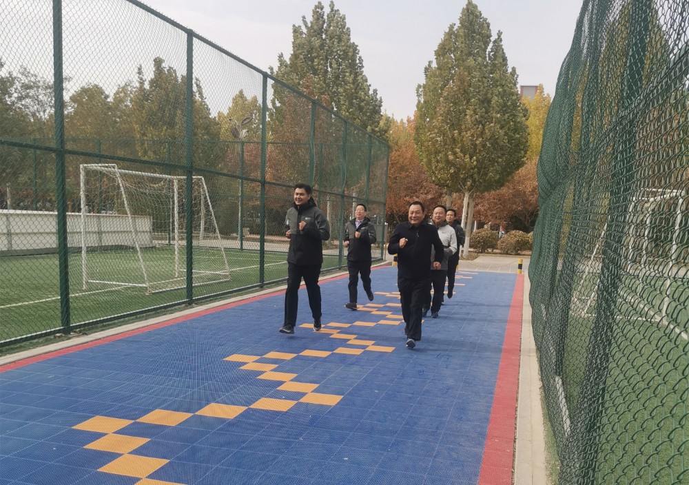 师市科技局、科协党支部积极开展红色体育健身运动