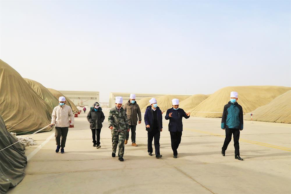 师市领导带队赴十一团检查督导安全生产工作