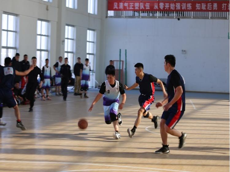 第一师阿拉尔市公安局“庆元旦·迎新春”篮球联赛圆满闭幕