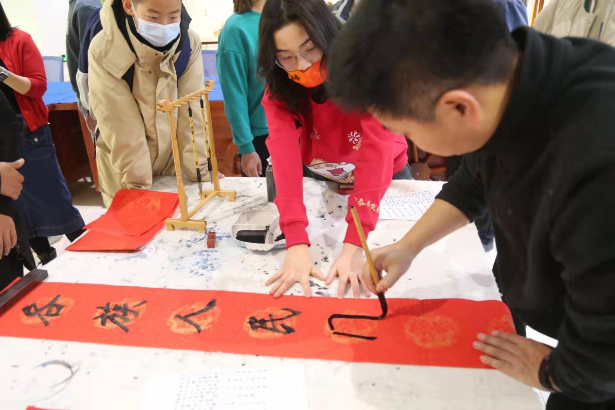 师市文旅局开展“欢欢喜喜过大年”迎新春系列活动