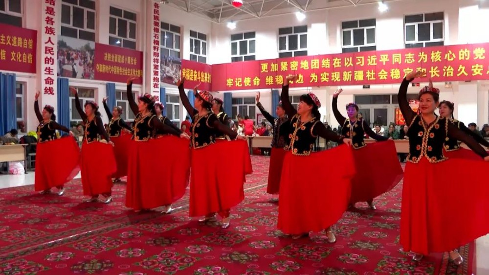 欢天喜地送牛年  普天同庆迎虎年