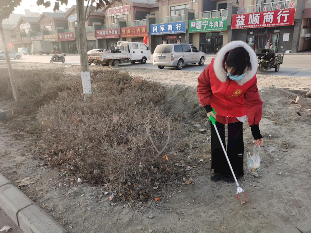 干干净净迎新年 志愿服务不停歇