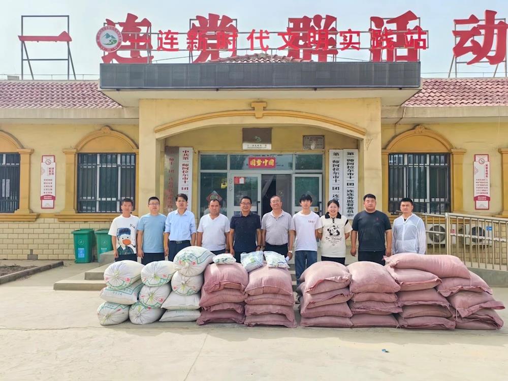 塔里木大学畜禽养殖专家赴十一团一连送科技服务
