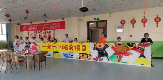 二团社工站开展“共绘蓝图共建明天”民族团结一家亲