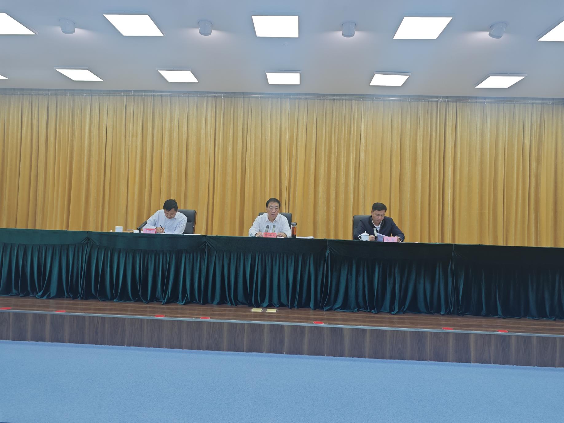 师市开启治理欠薪冬季行动新篇章