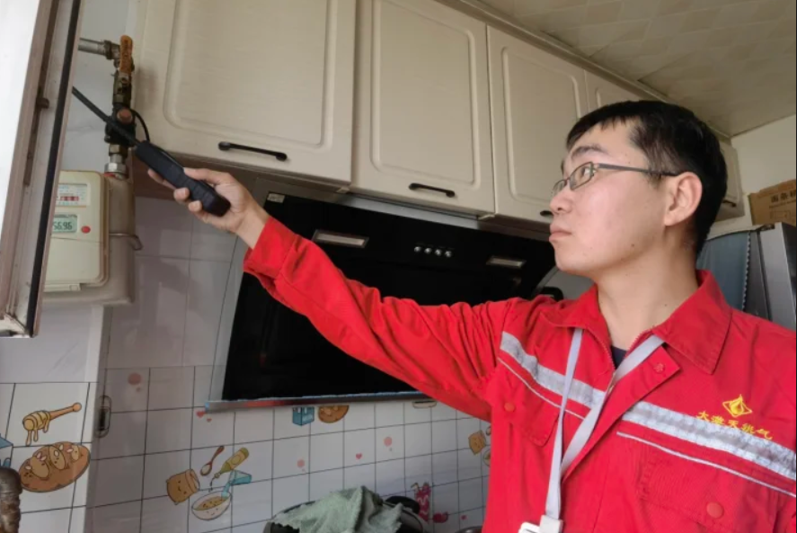 春晖社区“燃”动演练!以“练”筑防 守护居民用气安全