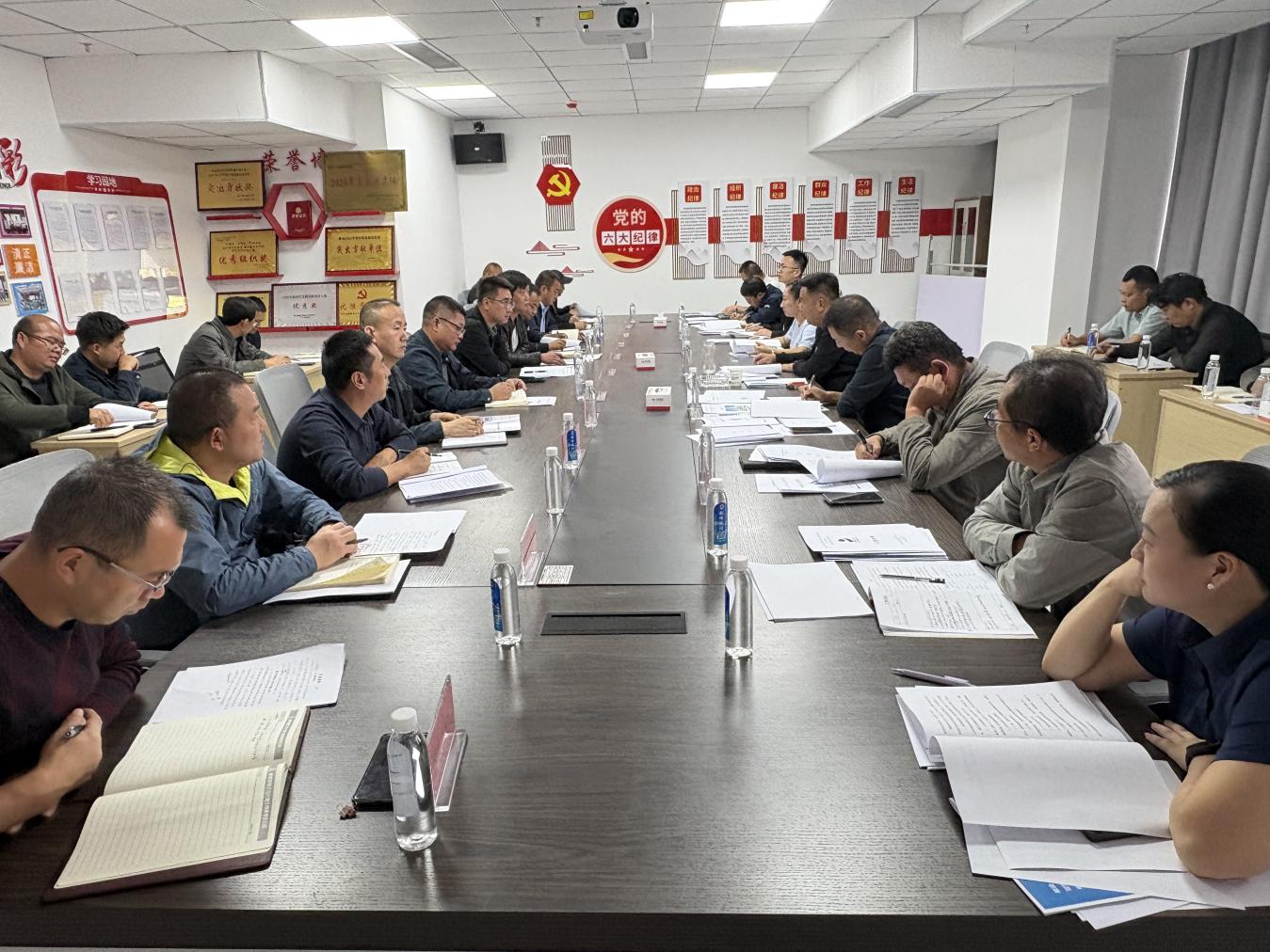 兵团交通局质监站赴交泰公司开展重点公路项目质量安全专项督查