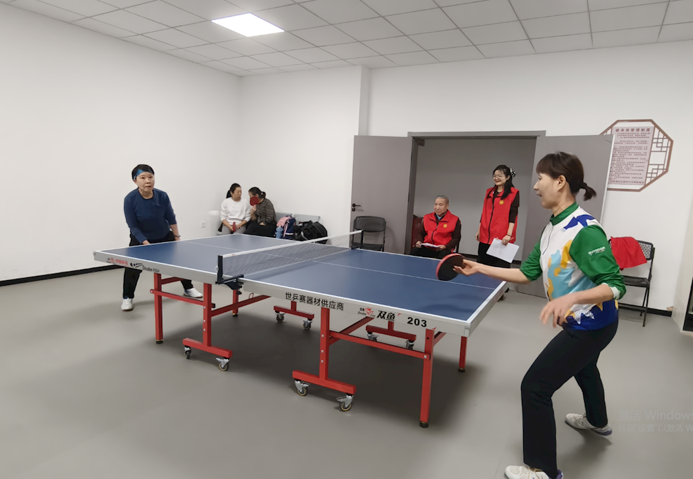 全民健身| 球台方寸赛技艺 邻里温情聚和谐