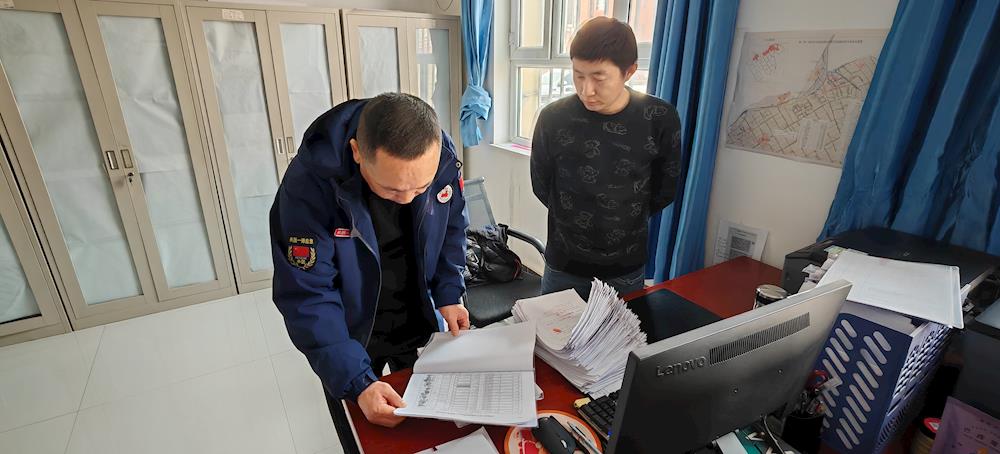 第一师阿拉尔市精准发放冬春救助资金暖心守护受灾群众基本生活