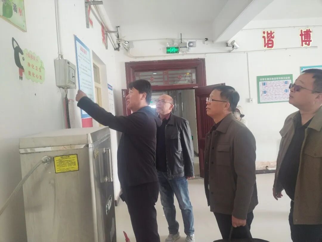 法治平安伴你行 | 八团开展春季开学前校园安全检查 筑牢安全防线