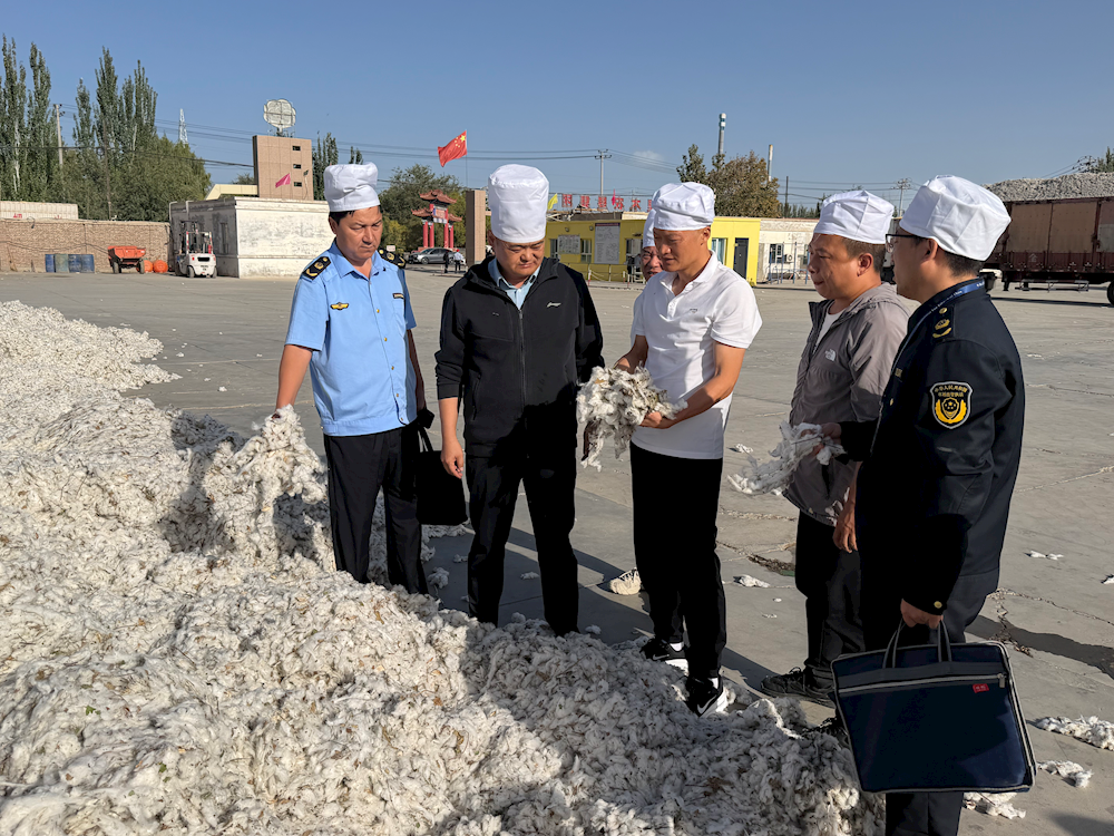 师市市场监管局中秋国庆保棉收 一线监管护民生